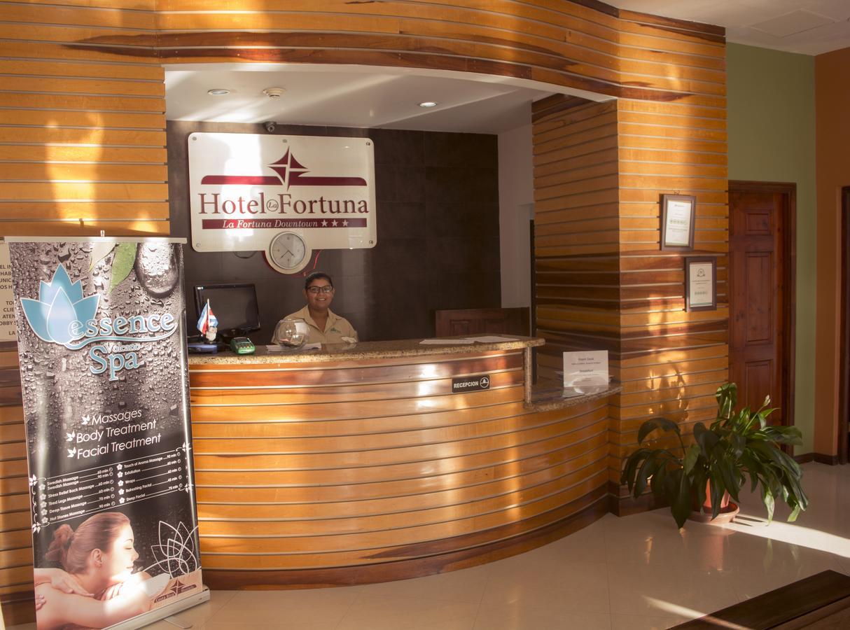 Hotel La Fortuna Esterno foto